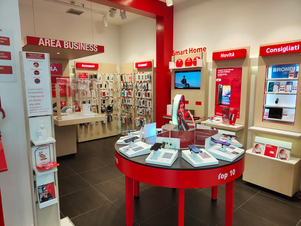 Vodafone Store | Le Due Valli