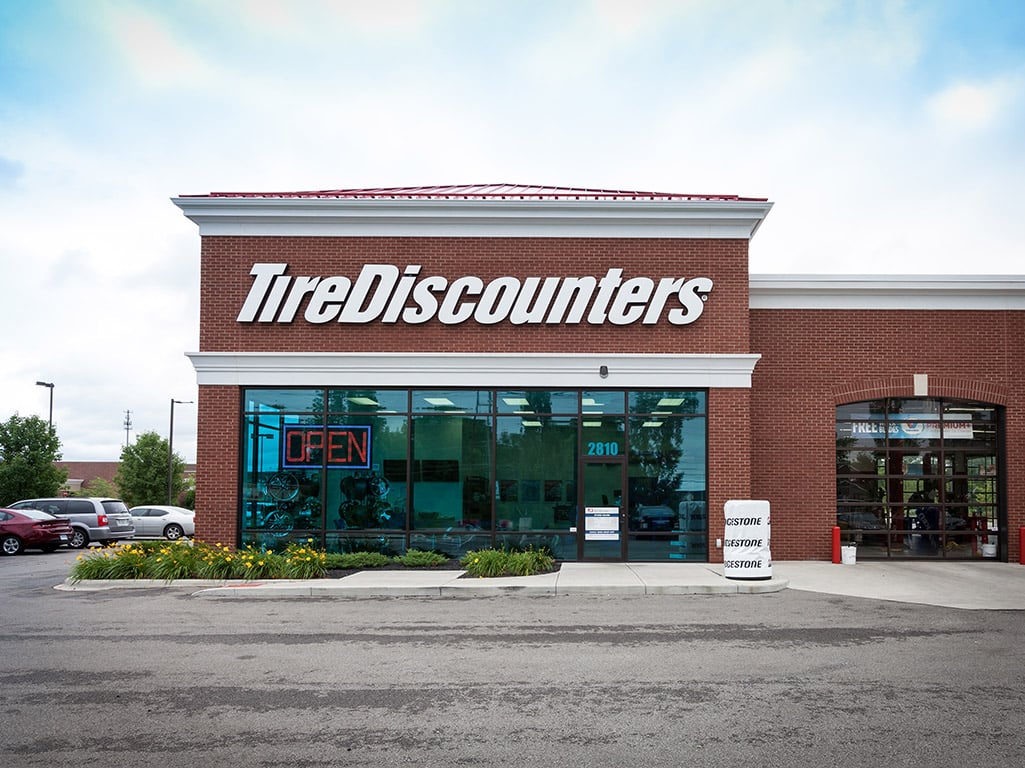 Tire Discounters Stelzer Road tires, alignment, brakes, autoglass in Columbus, OH