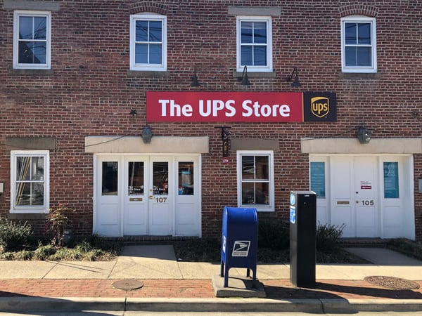 Facade of The UPS Store Old Town - Alexandria