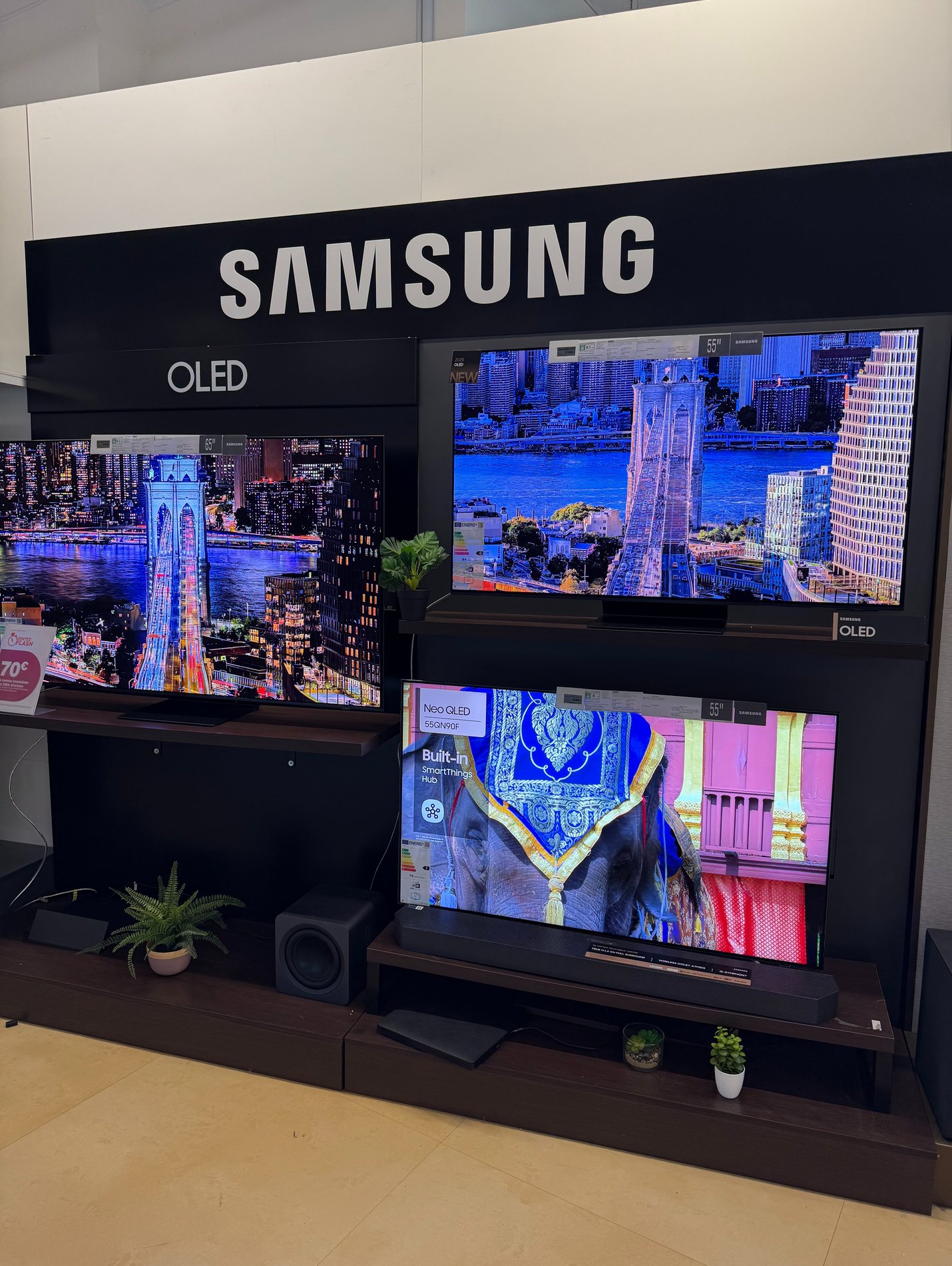 Mural TV OLED SAMSUNG