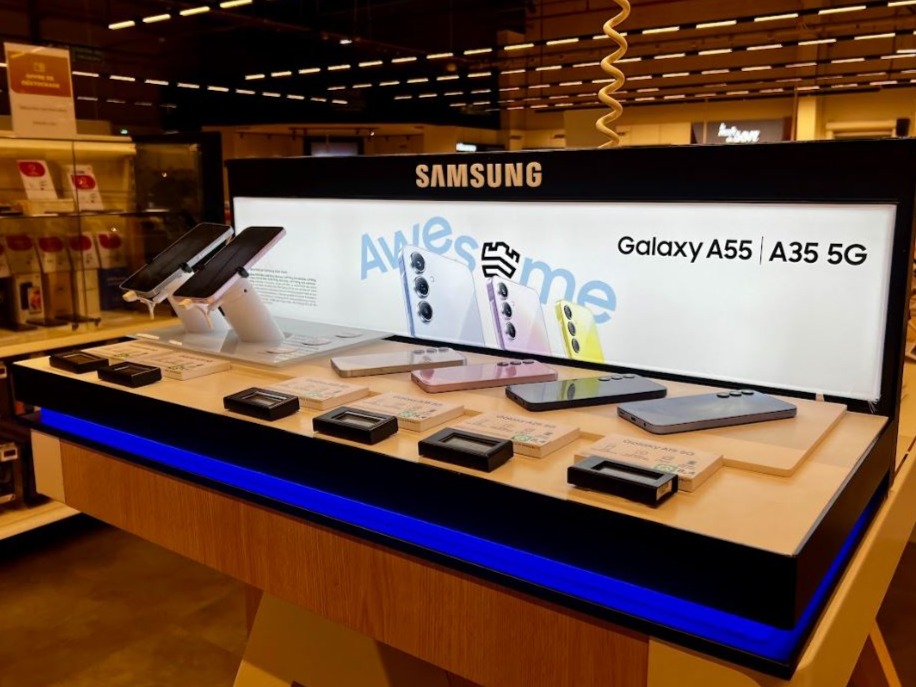 Présentoir Smartphone Samsung Galaxy A - Boulanger Pontault-Combault