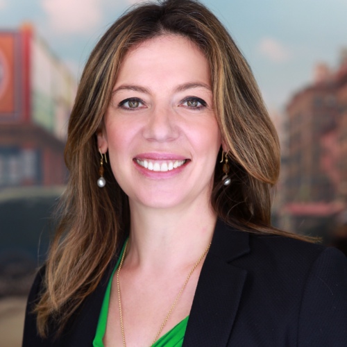 Headshot of Ashley Elezi - TD Wealth Relationship Manager