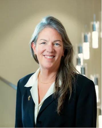 Photo of Lori Cudney