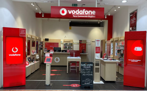Vodafone Store I Parco Commerciale Auchan