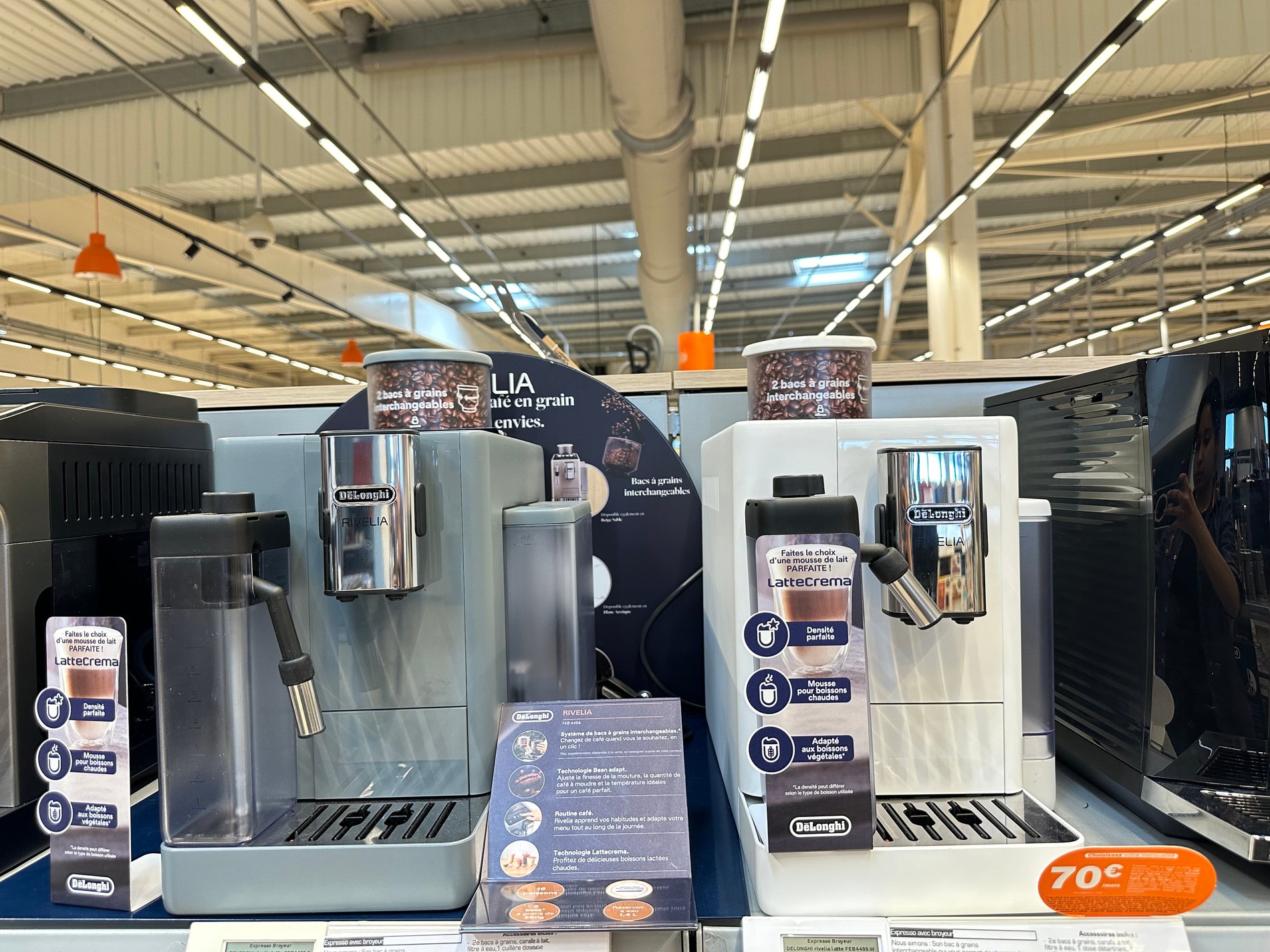 Découvrez nos nouveaux broyeurs à café Delonghi - Rivélia - dans votre magasin Boulanger Saint-Omer