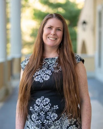 Carousel Associate Image