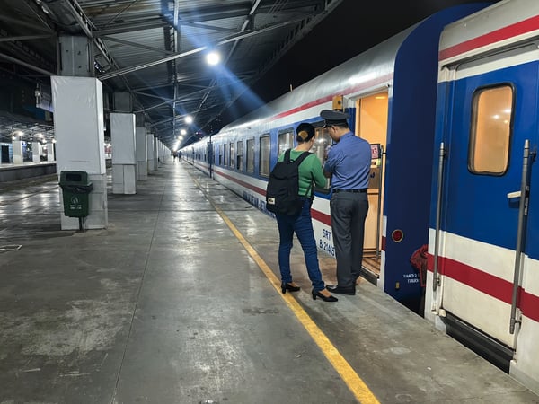 客車夜行列車に乗りたい　ベトナム温泉＆統一鉄道夜行列車