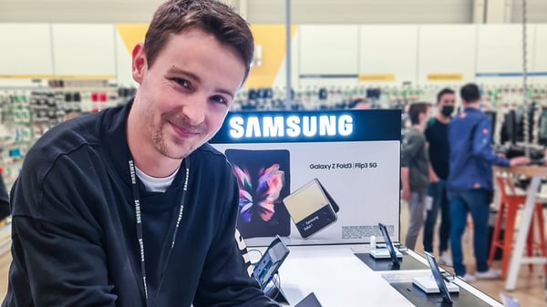 Vincent, spécialiste smartphone samsung galaxy et tablette Samsung Boulanger Toulon La Garde