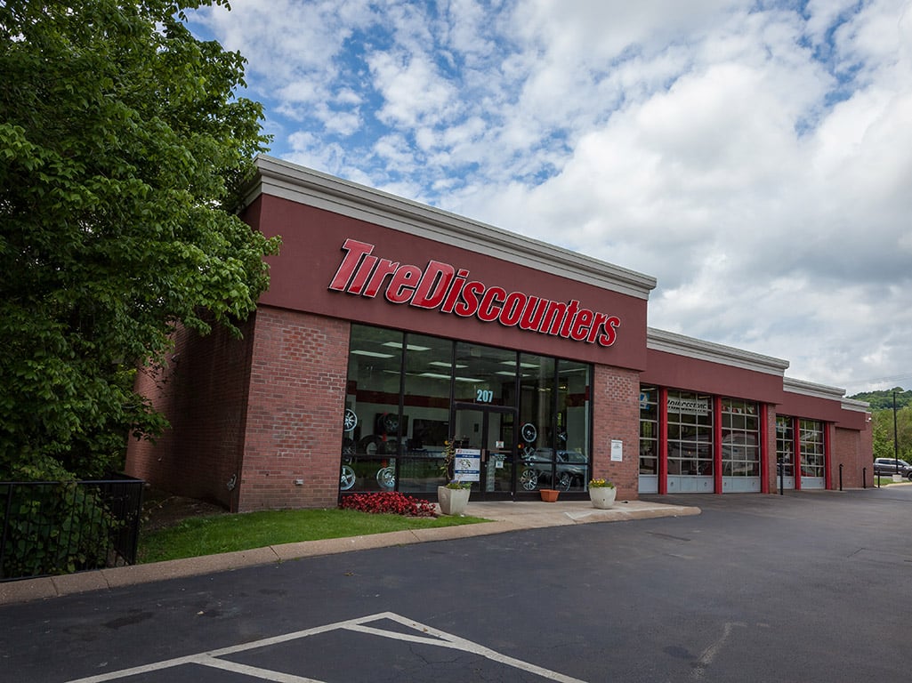 Tire Discounters Brentwood tires, alignment, brakes, autoglass in