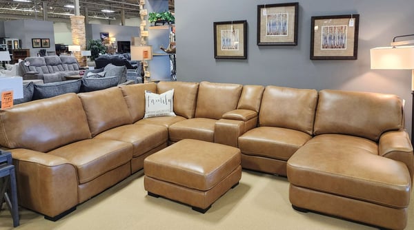 La Crosse - Onalaska Slumberland Furniture leather sofa