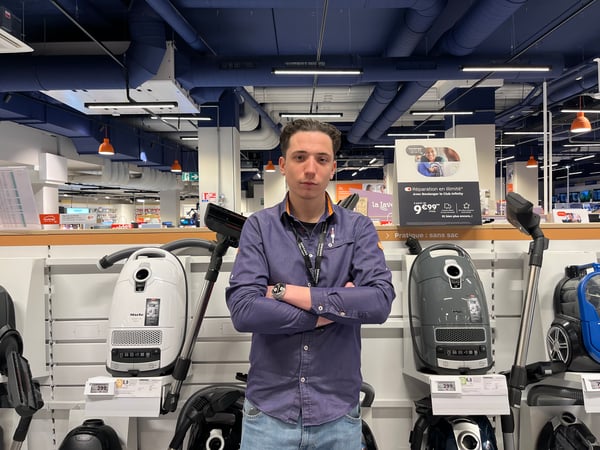 Mathéo Conseiller de Vente Boulanger Issy les Moulineaux