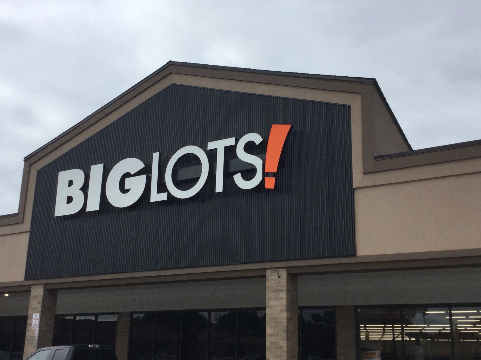 Visit the Big Lots in Cleveland, OH, Located on 12588 Rockside Rd