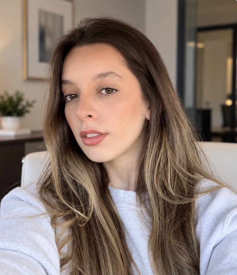 Photo of Mayra Diniz