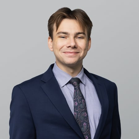 Quinn Gotzian Advisor Headshot image