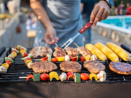 🔥 L’été est servi ! Sortez le barbecue chez Boulanger Paris Montparnasse !