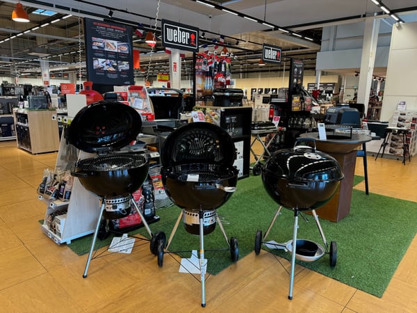 🌞 L'été est là, place aux BBQ et à la détente en extérieur ! 🌿