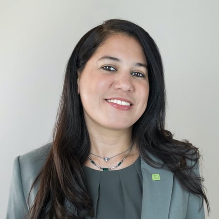 Headshot of Claudia Balarezo - TD Wealth Financial Advisor