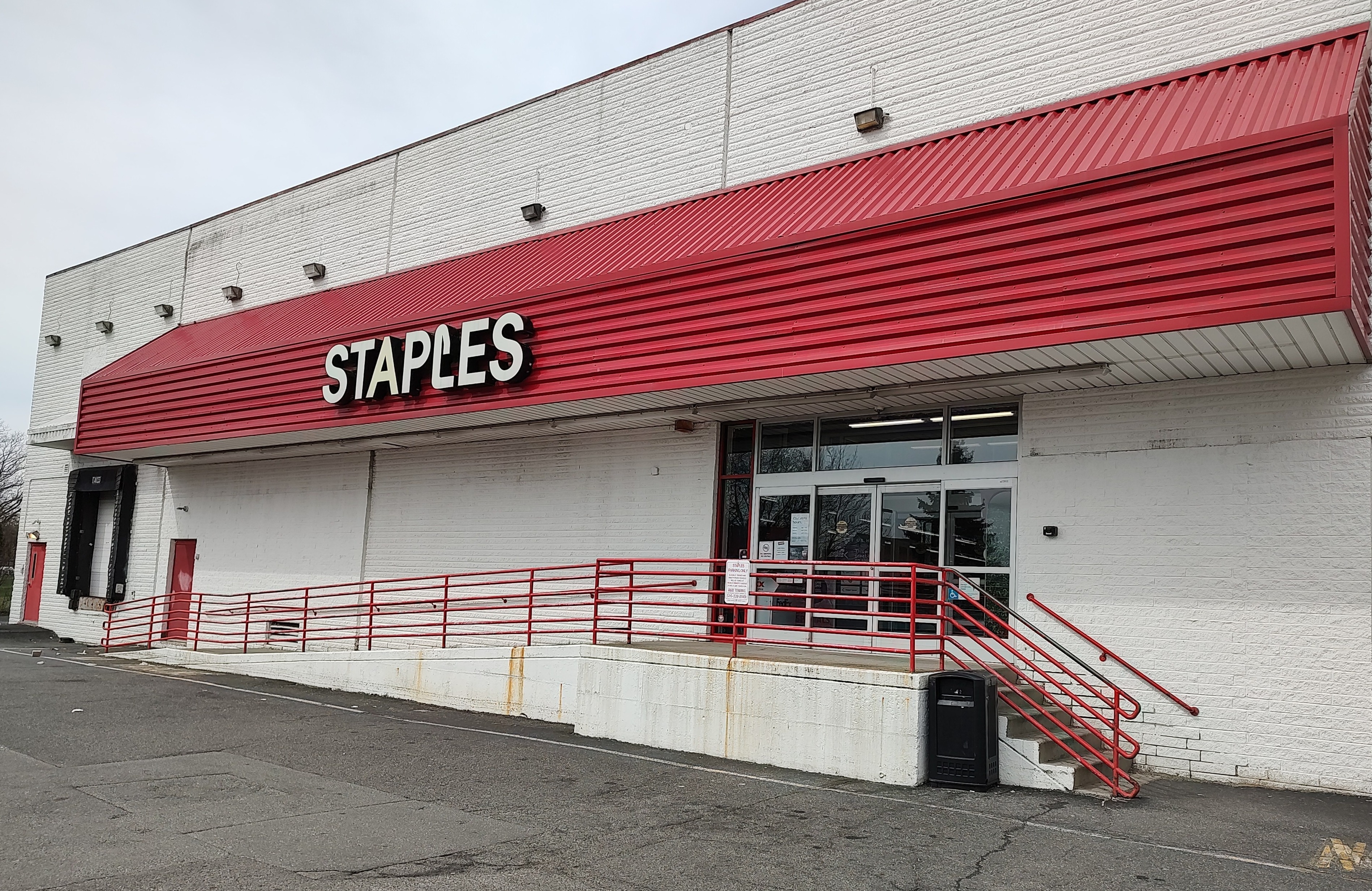 Staples Print & Marketing Services - New York, NY 10017