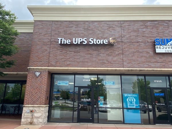 Facade of The UPS Store Chesterfield Valley