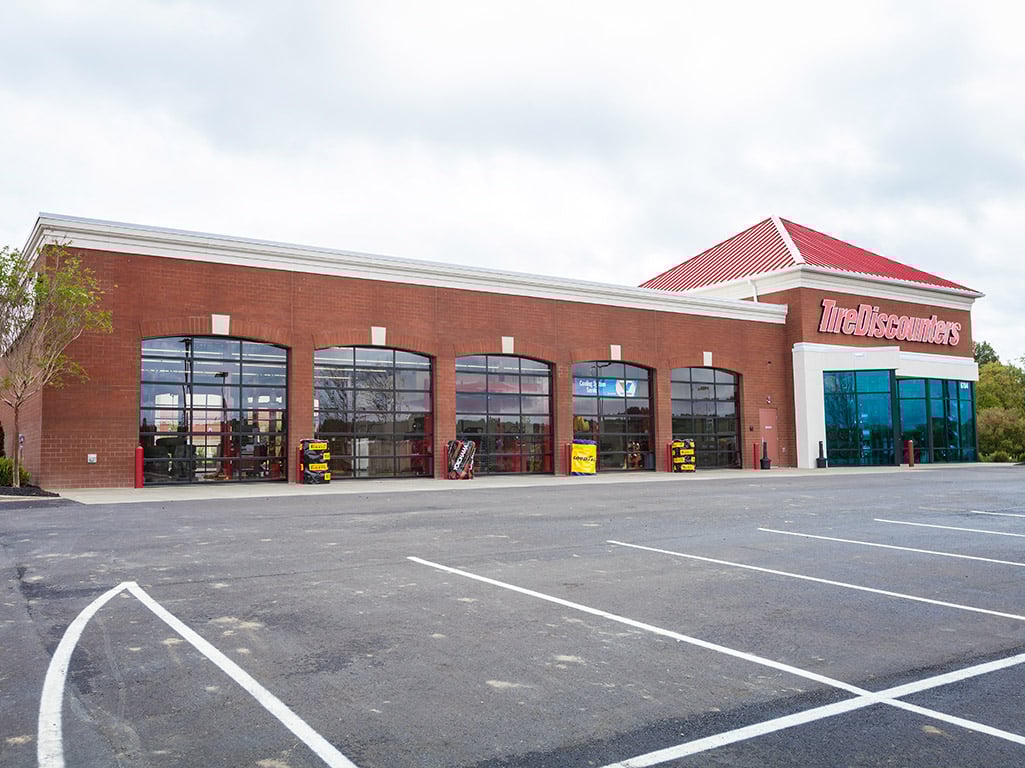 Tire Discounters Brentwood East tires, alignment, brakes, autoglass