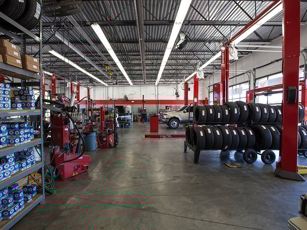 Tire Discounters Taylorsville Rd tires, alignment, brakes, autoglass in Louisville, KY
