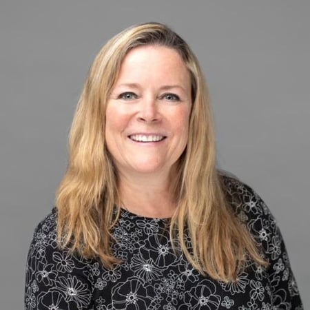 Photo of Lisa Caulton