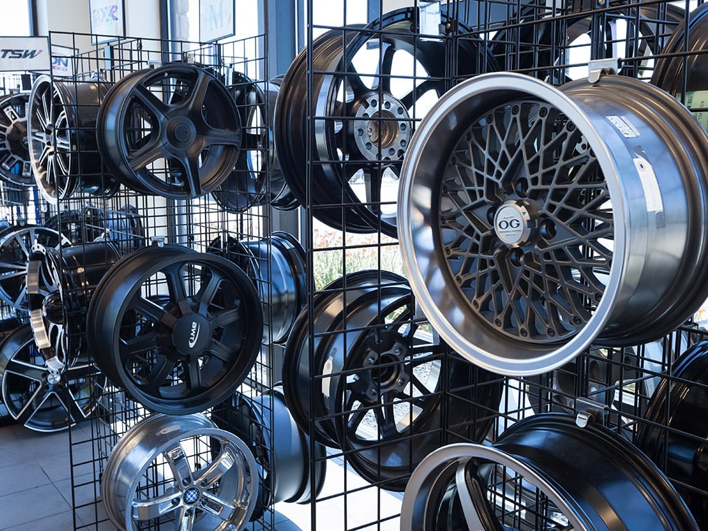 Tire Discounters Tires, Wheels, Custom Wheels, rims in Delaware, OH