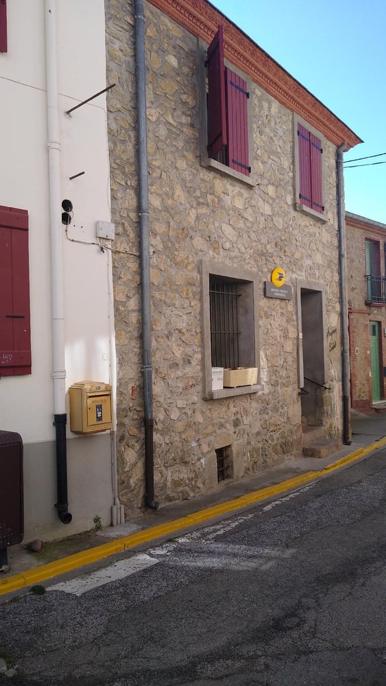 Photo du point La Poste Agence Communale SERRALONGUE Mairie