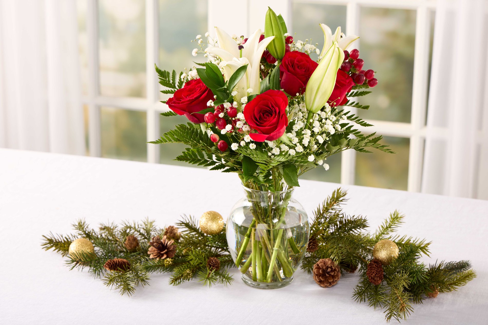 christmas flowers and bouquets