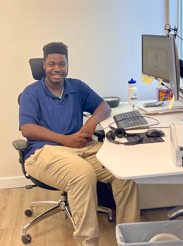 Niio Annan, Licensed Sales Professional