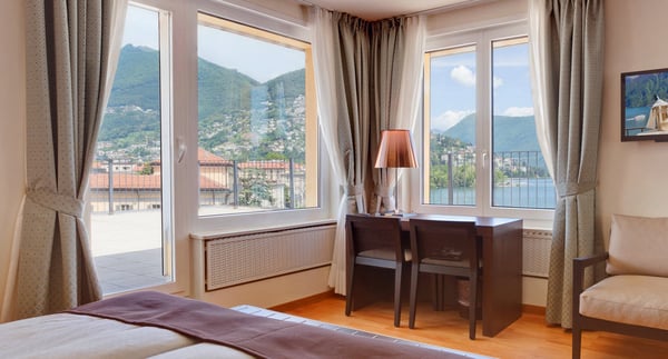Junior Suite, terrazza, terrace, private terrace, best view, vista lago, 5. piano, panorama, Monte Brè, Seeblick, Monte Brè