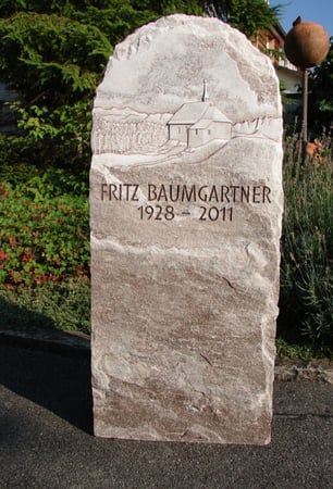 Brandenberg Bildhauerwerkstatt Grabmale
