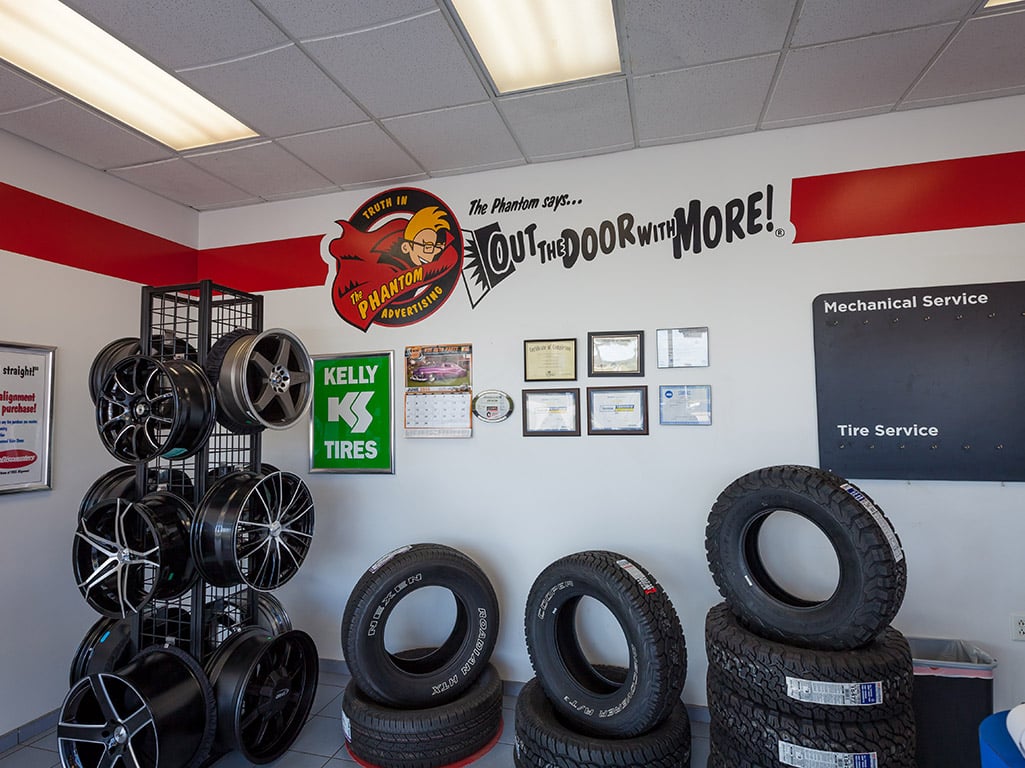 Tire Discounters Dry Ridge tires, alignment, brakes, autoglass in Dry Ridge, KY