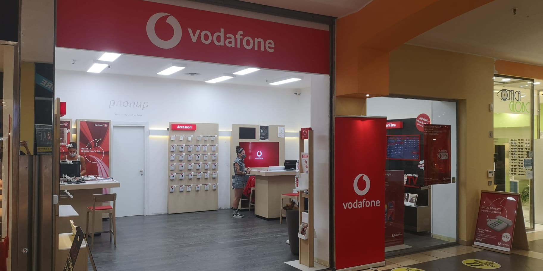Vodafone | Il Globo Lugo