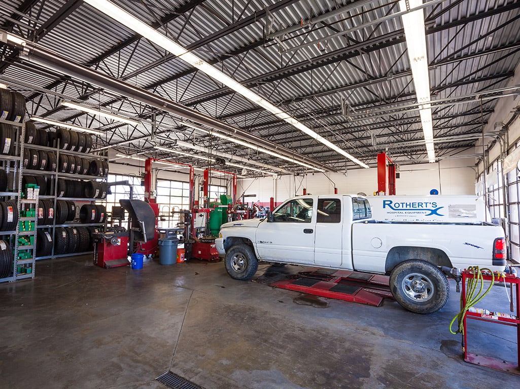 Tire Discounters Walton tires, alignment, brakes, autoglass in Walton, KY