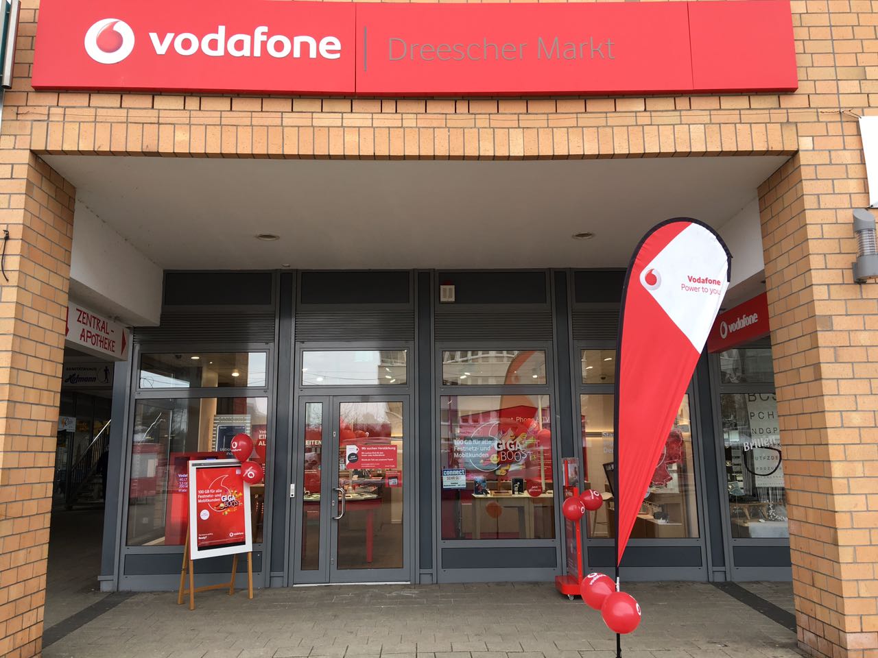 Vodafone-Shop in Schwerin, Dreescher Markt 3-5