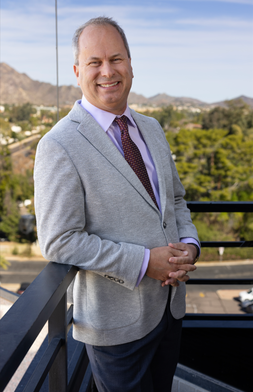 Photo of Gregg Smith