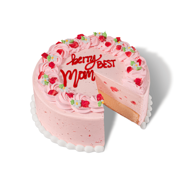 Strawberries n Cream Cake