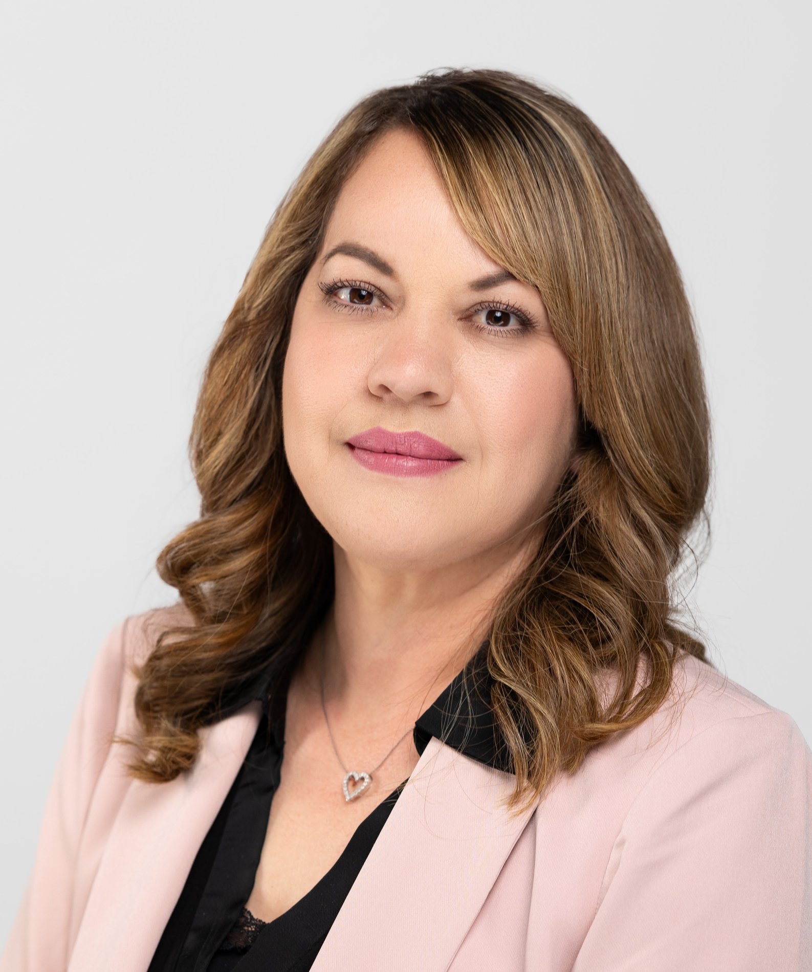Patricia Flores Fontana, CA