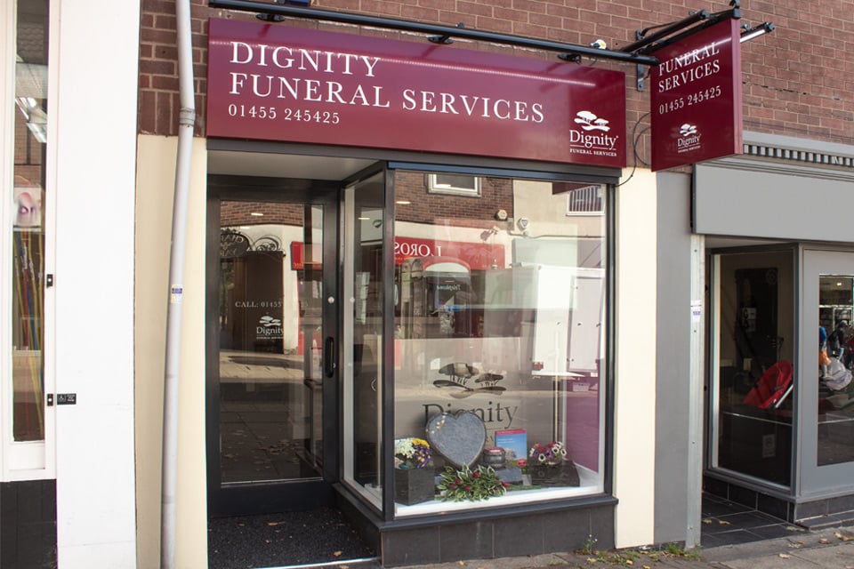 Dignity Funeral Services in Hinckley | Dignity Funerals