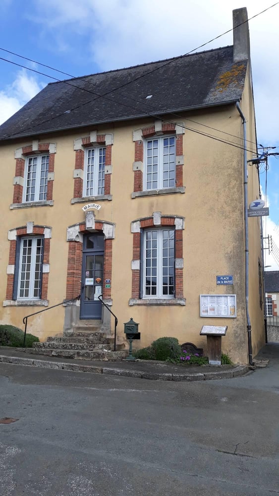 Photo du point La Poste Agence Communale ST MARTIN DE CONNEE MAIRIE
