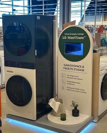 Espace laverie : lave linge hublot et sèche linge hublot