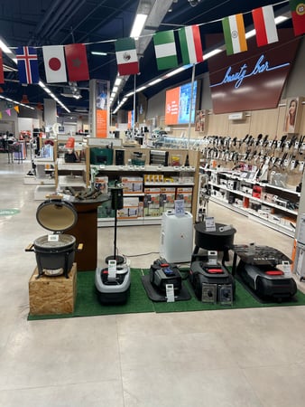 Venez découvrir nos nouveautés en magasin avec des tondeuses à gazon et nos produits estivaux du moment !