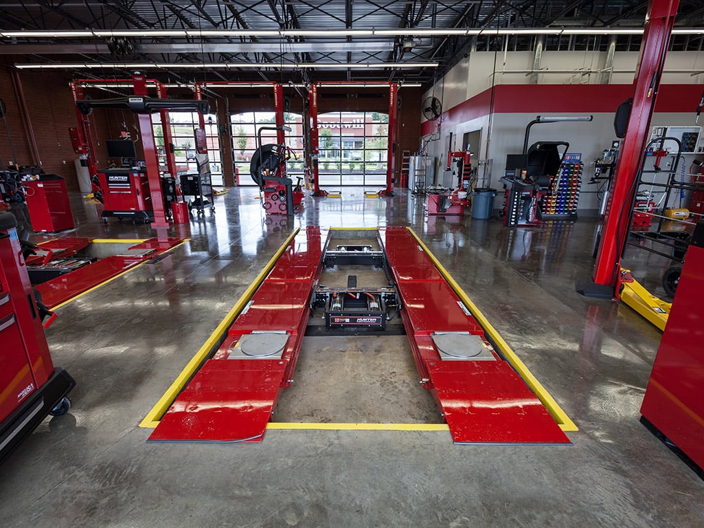 Tire Discounters Brentwood East tires, alignment, brakes, autoglass