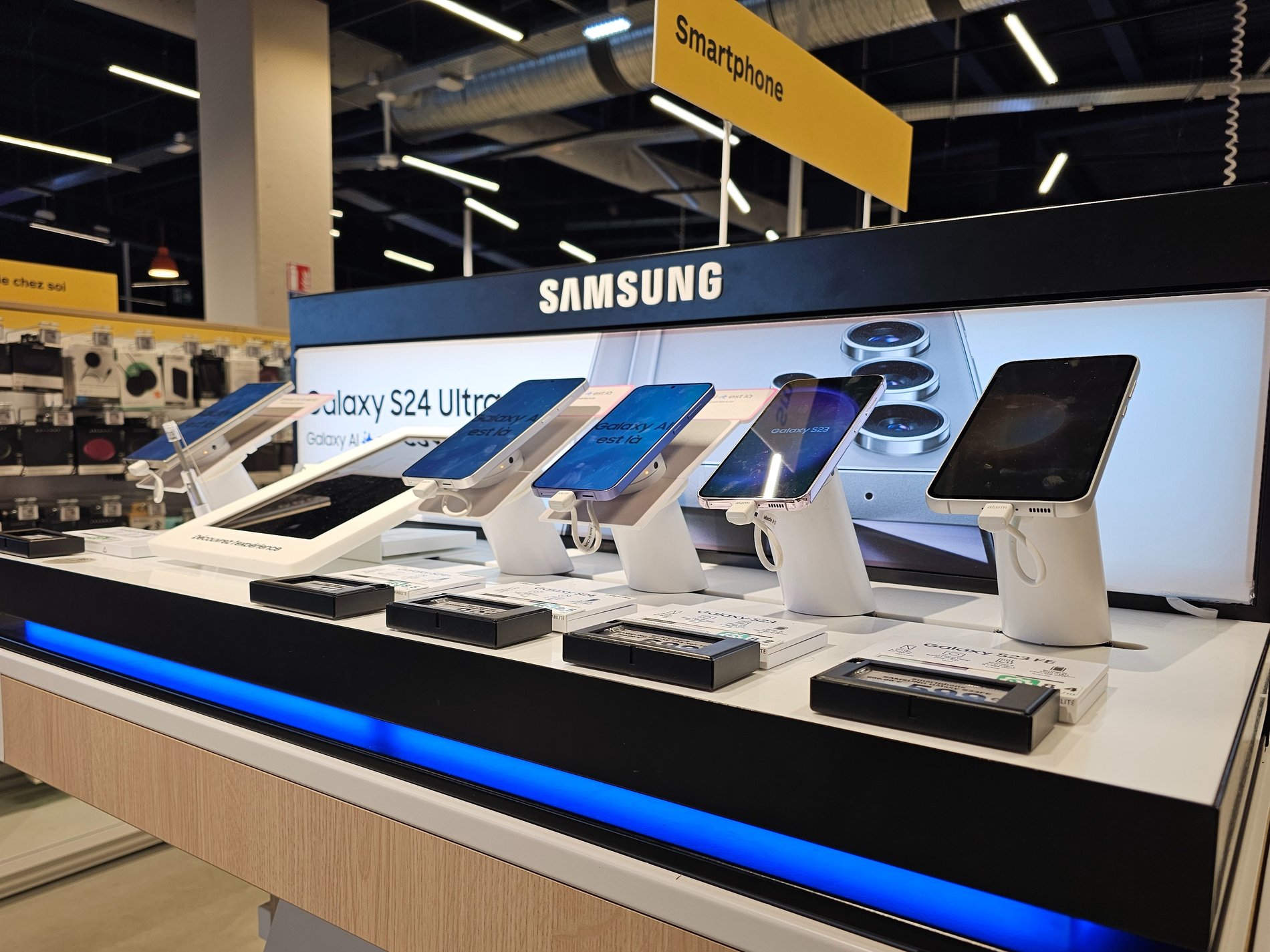 smartphone samsung s24 series s24+ fold5 flip5 Boulanger Tourville la rivière Rouen