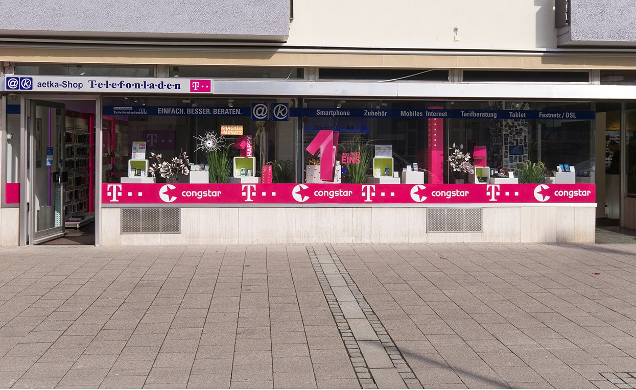 Store photo