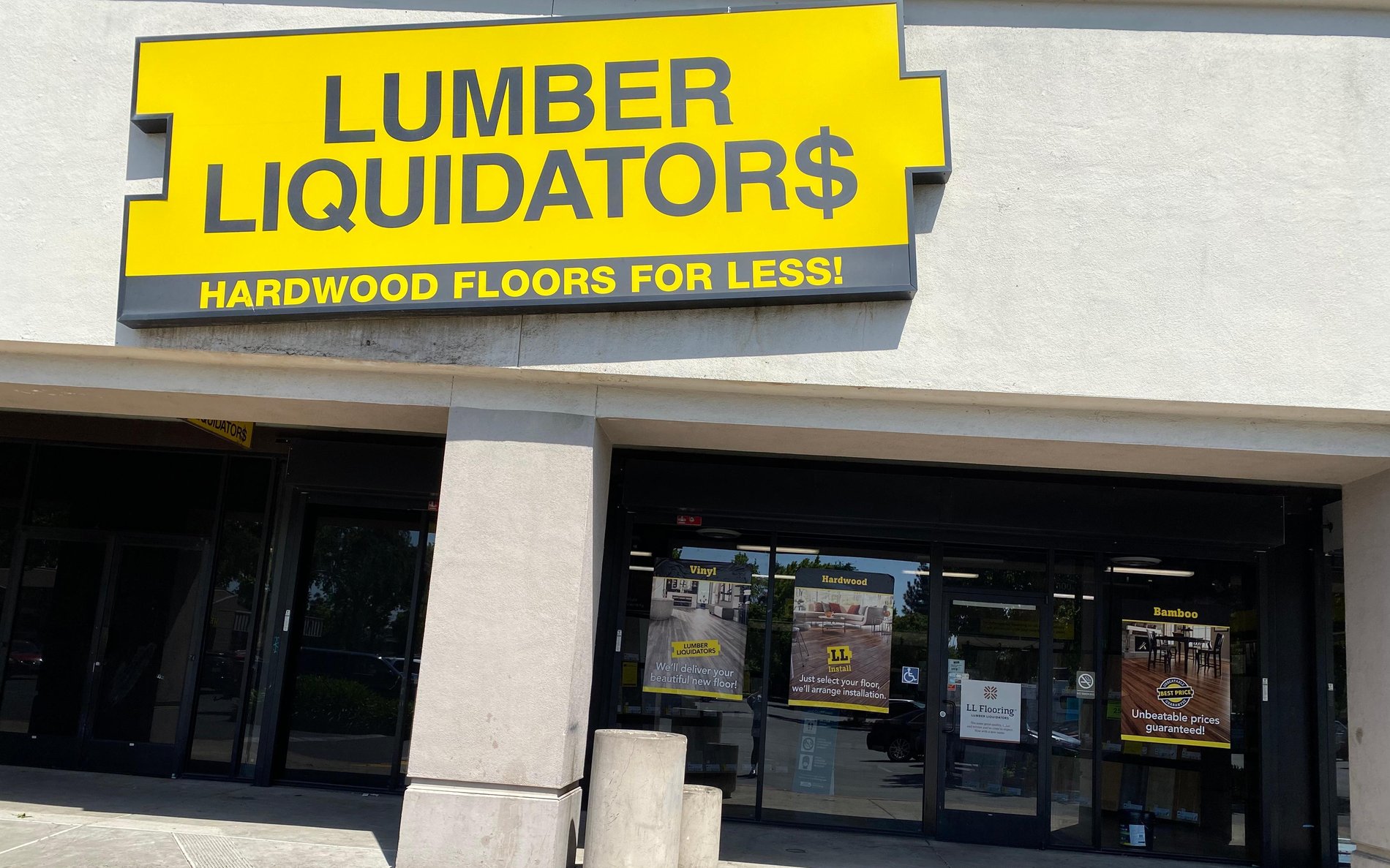 LL Flooring #1358 Stockton | 963 West March Lane | Storefront