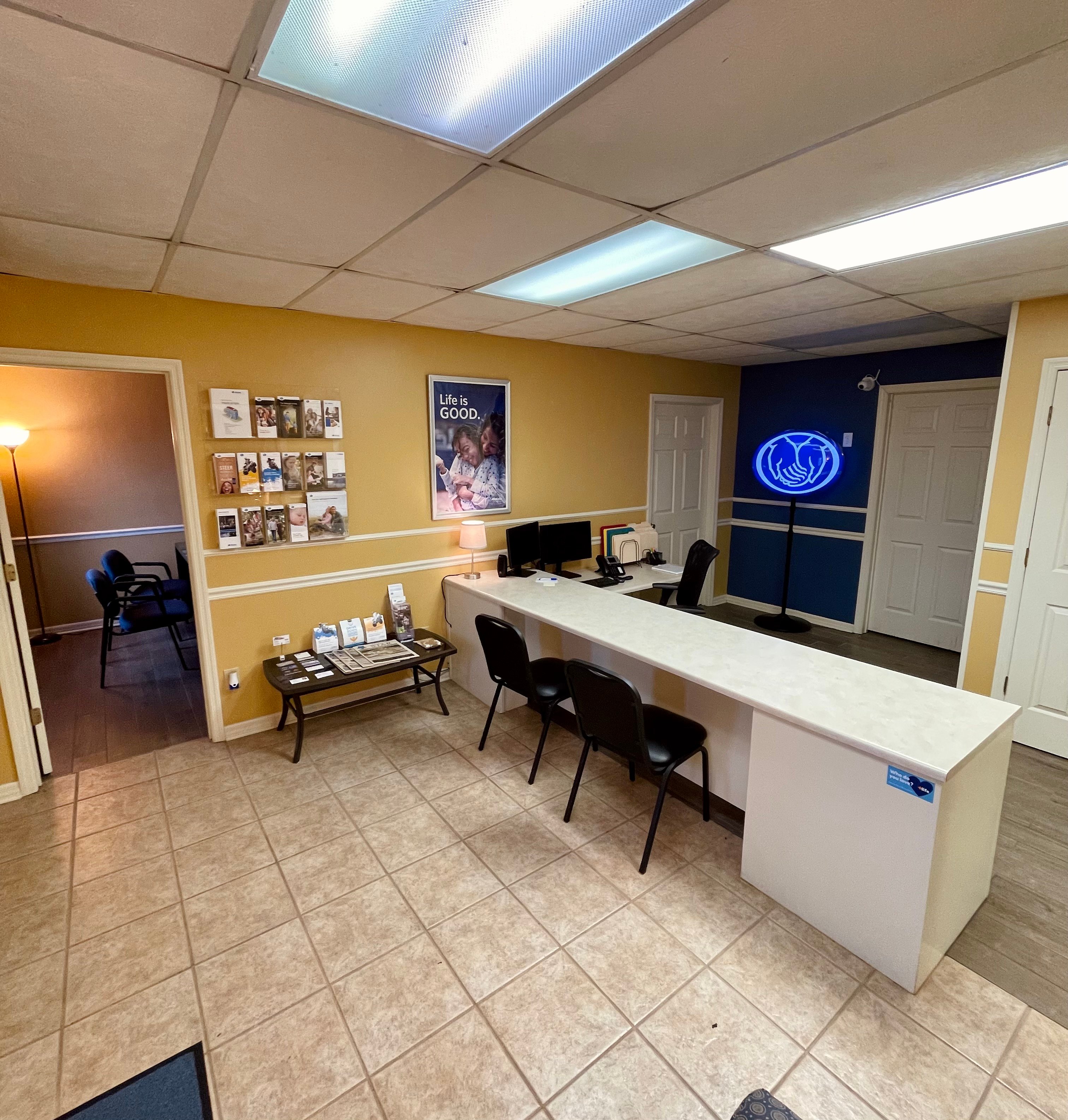 Clinton Hovis Allstate Insurance Agent in Athens, AL Clinton Hovis Allstate Insurance Agent in Athens, AL