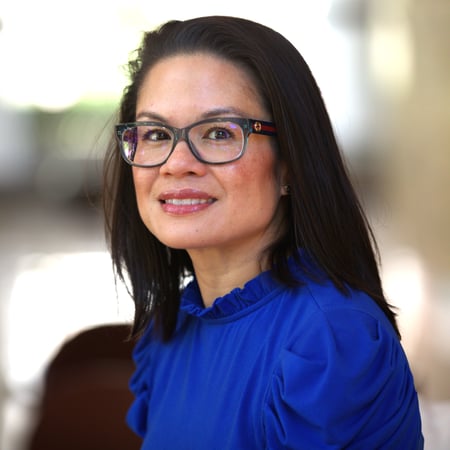 Photo of Jennifer Kehler