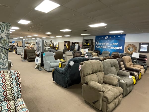 Slumberland Furniture Store in Mason City,  IA -  Recliners